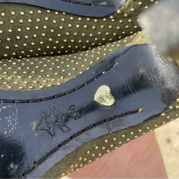 Alice + Olivia Dina Pumps in Green Kid Suede Gold Studded EU 36 US Size 6 - Picture 9 of 14